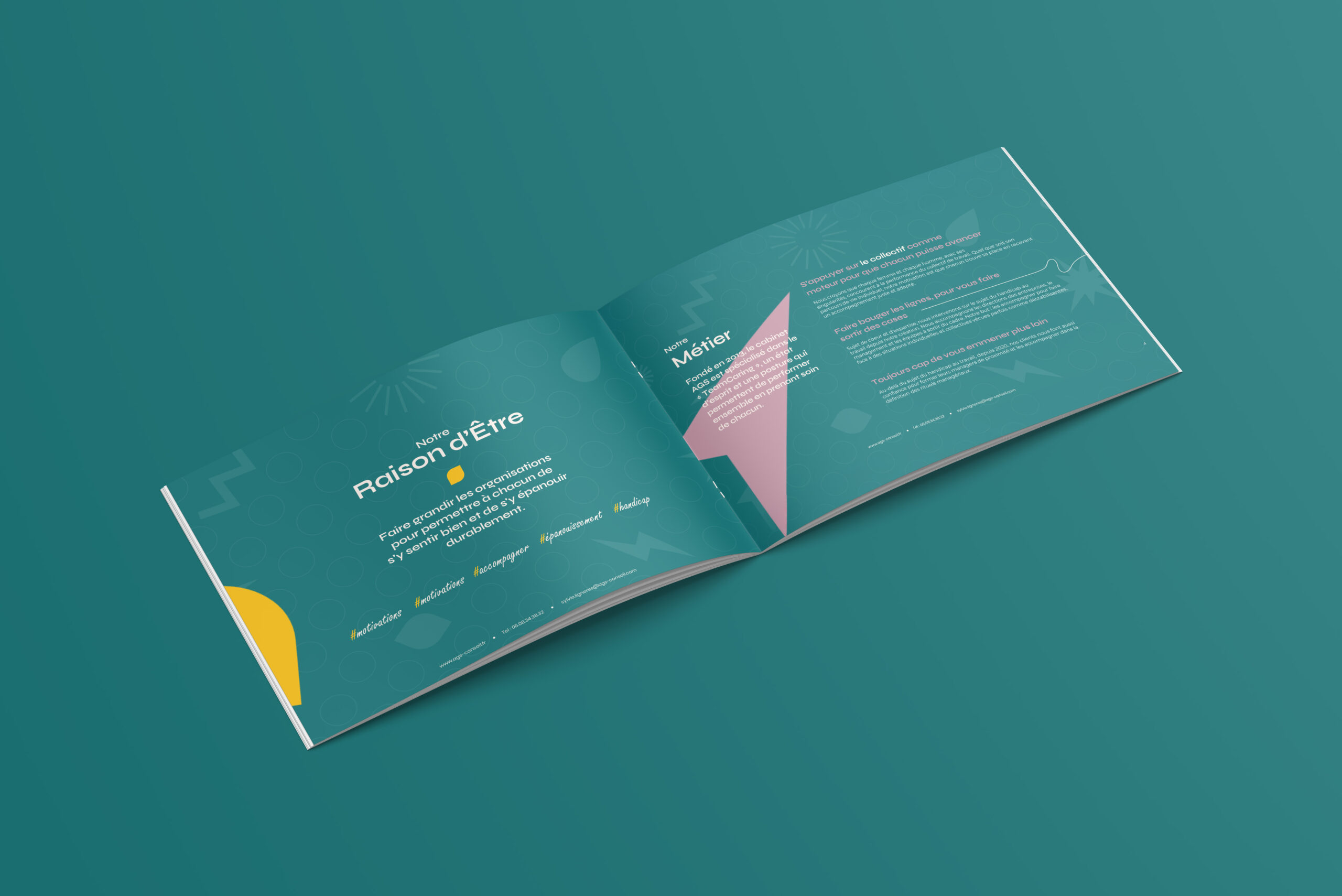 Mise en page d'une plaquette de présentation commerciale AGS