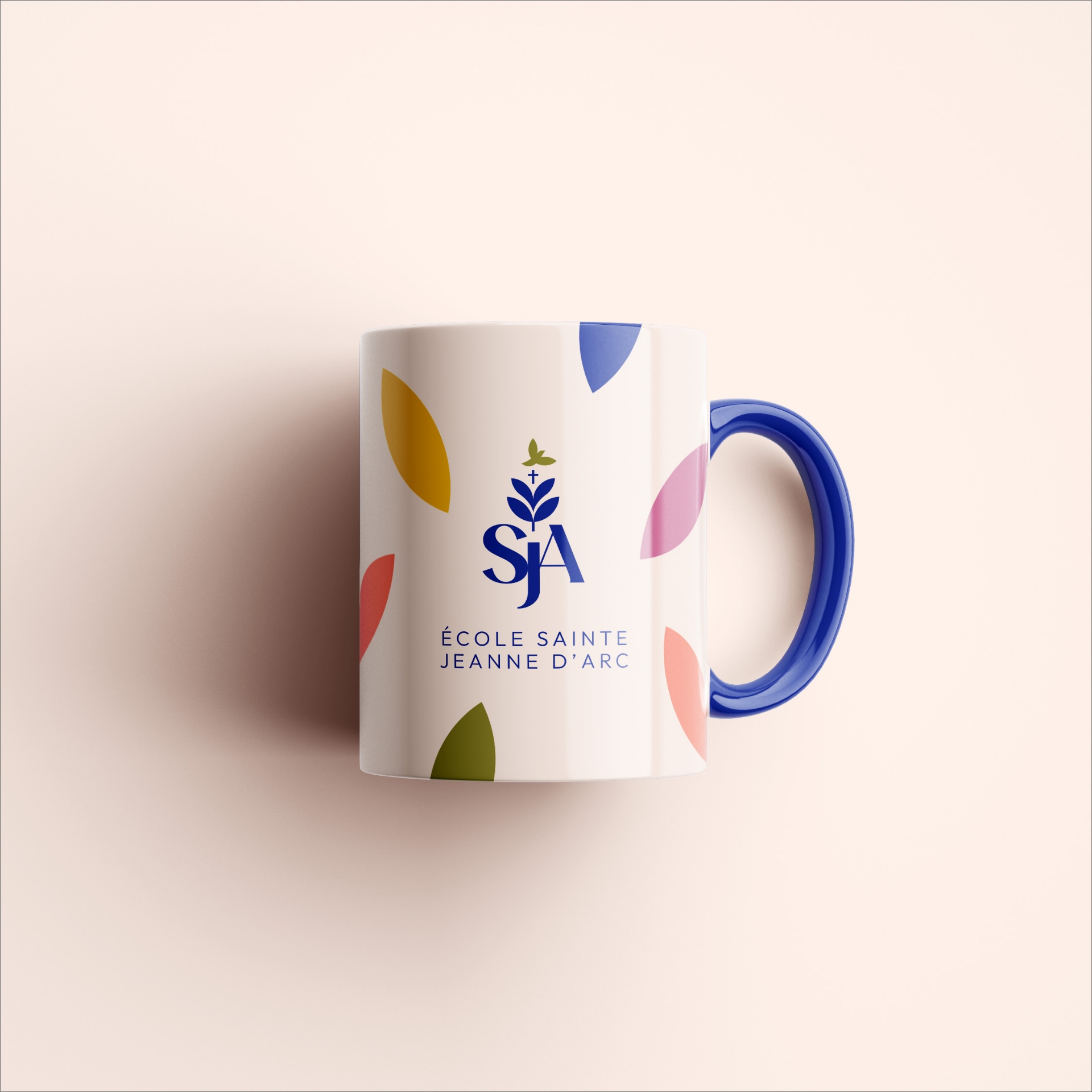 Mug destiné au personnel de l'école Sainte Jeanne d'Arc de Mouvaux